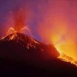 Spettacolare nuova eruzione dell'Etna. Guarda il video
