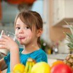Bambini e caldo, le regole per una buona idratazione