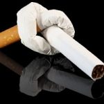 Smettere di fumare: cerotti e gomme di nicotina pericolosi per la salute