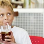 Bambini: consumare bevande analcoliche rende aggressivi