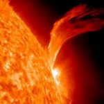 Due enormi esplosioni solari. Aurore anche alle basse latitudini
