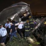 Treno Washington- New York deraglia. Almeno 5 morti
