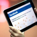 Facebook si aggiorna: si chatta anche con i non amici