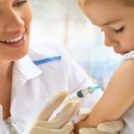 Vaccini, Veronesi: 'Se i genitori vengono meno a questo dovere sociale, ci pensi lo stato'