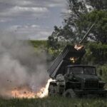 Ucraina, diverse esplosioni a Kiev. Polonia: Missile Russia ha violato nostro spazio aereo