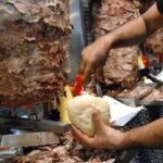 Prezzo del kebab preoccupa la Germania, l'impennata diventa questione politica