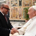 Sangiuliano in udienza dal Papa: Da Francesco parole illuminanti su autoreferenzialità e social