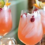 Cocktail analcolici per l'estate: frutta, salute e colori vivaci