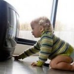 I pediatri Usa: niente tv per i bambini fino ai 2 anni