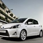 Auto ibrida, Toyota presenta la nuova Yaris Hybrid al Palazzo delle Esposizioni di Roma