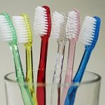 Riciclo, come riutilizzare il nostro spazzolino da denti