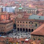Bologna, la posta del Comune si consegna in bici