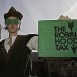 Gas e luce: le aziende fanno pagare ai consumatori la Robin Hood tax