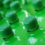 Plastica: ecco le bottiglie vegetali, 100% riciclabili