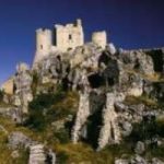 Rocca Calascio, la fortezza d’Abruzzo che fa innamorare il cinema