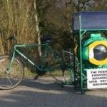 Ecoinvenzioni: la bici che produce energia per fare il bucato
