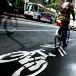 In citta’ si diffonde mobilita’ sostenibile. Migliora aria
