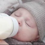 Esplosivo nel latte dei neonati, da far esplodere in aereo
