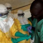 Ebola: infermieri Usa chiedono piu' protezione