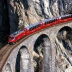 Frana in Svizzera: deraglia un treno con 200 passeggeri