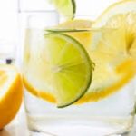 15 motivi per bere acqua e limone tutte le mattine