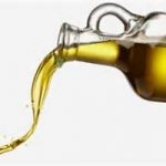 Olio d’oliva scarseggia: scorte basteranno per 6 mesi