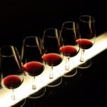 Un bicchiere di vino per tenere sotto controllo gli zuccheri nel sangue