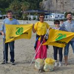 Spiagge italiane piene di plastica: la denuncia di Legambiente