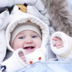 Proteggere dal freddo la pelle di bimbi e neonati. Ecco come fare