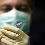 Calo vaccini, i medici: “rischiamo un caso polio o difterite