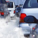 Entro il 2030 le auto dovranno inquinare il 30% in meno