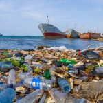 Una «risoluzione» contro le plastiche in mare