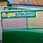 SuperEnalotto, numero combinazione vincente 2 agosto 2024