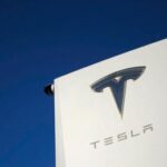 Tesla richiama quasi 4.000 Cybertruck: problema a pedale acceleratore
