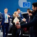 Meloni-Macron, disgelo a Bruxelles: asse Italia-Francia su difesa europea