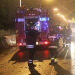 Taranto, auto contro un palo: muore a 19 anni