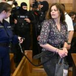 Ilaria Salis, Budapest: Non è un'eroina, dal padre gravi accuse infondate
