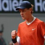 Roland Garros, Sinner vola agli ottavi: Kotov travolto
