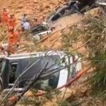 Tragedia in Cina, crolla carreggiata in autostrada: 24 morti