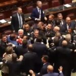 Caos alla Camera, Lega chiede il Var: Video dimostra aggressione Donno a Calderoli