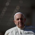 Papa: Nel mondo democrazia non gode di buona salute, in gioco il bene dell’uomo