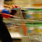 Sardegna, spesa media in aumento ma consumi in calo