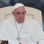 Papa all'Angelus: Basta guerra in Medio Oriente