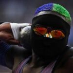 Parigi 2024, atleta mascherata a caccia dell'oro: chi è Raven Saunders