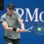 Sinner al terzo turno US Open, Michelsen battuto in 3 set