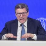 Manovra, Giorgetti: Confermato cuneo fiscale, 'sacrificio' da banche e assicurazioni