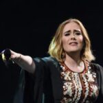 Adele si commuove a Las Vegas: Mi mancherete terribilmente