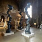 Alle Terme di Diocleziano le sculture dell'artista inglese Tony Cragg