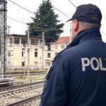 Bologna, ragazzino aggredisce capotreno e gli fa saltare due denti