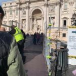 Fontana di Trevi, Gualtieri inaugura passerella: Biglietto? Valuteremo